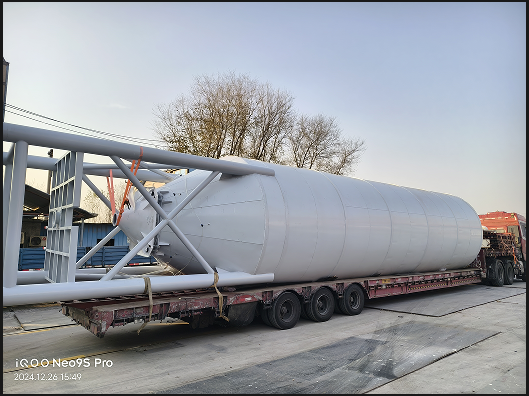 新疆克拉玛依两套100m³石灰料仓发货